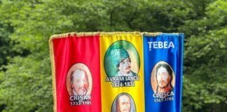 Hunedoara – Omagiu adus eroilor moÈ›i la evenimentul „ÃŽntâlnirea moÈ›ilor cu istoria”, ediÈ›ia a 51-a