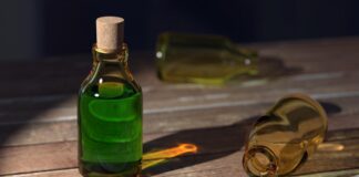 Șase persoane au ajuns la spital după ce au băut insecticid