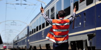 Mai repede la mare. CFR suplimentează trenurile pentru minivacanța de 1 Mai
