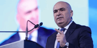 Bolojan vrea să treacă pachetele austerității printr-o asumare de răspundere. Opoziția doarme?